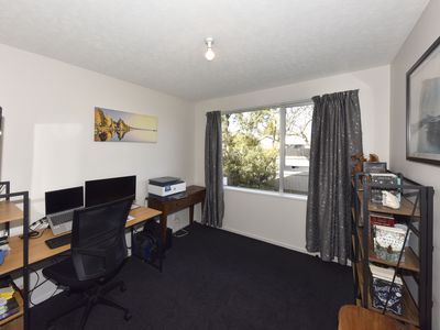 55 Solomon Avenue, Redwood