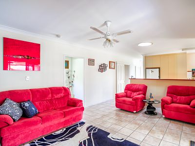 11 Lester Crescent, Torquay