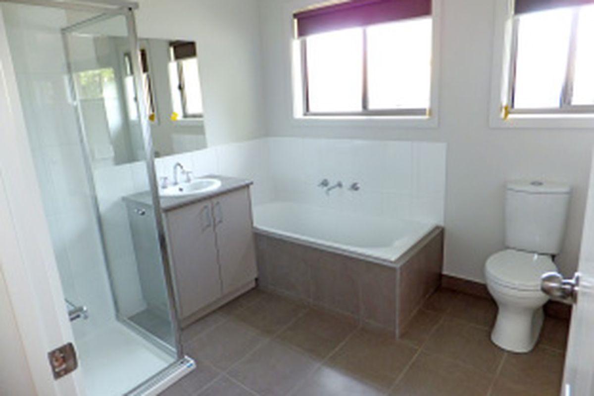 2 / 6 Tweddle Street, Kyabram