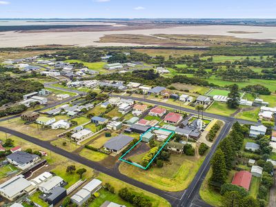 30 Chambers Street, Beachport