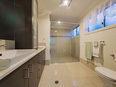 69 Feathertail Place, Wakerley