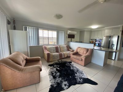 5B Kinross Court, Kawungan