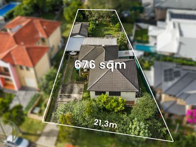 2 Simpson Street, Dundas Valley