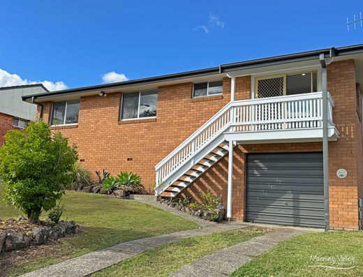 Freshly Updated 3-Bedroom Family Home with Ensuite, Garage & Ample Storage