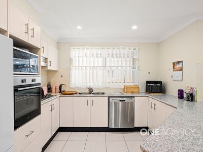 1/ 3 Chaffey Way, Albion Park