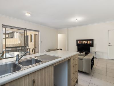 13B Changton Way, Westminster