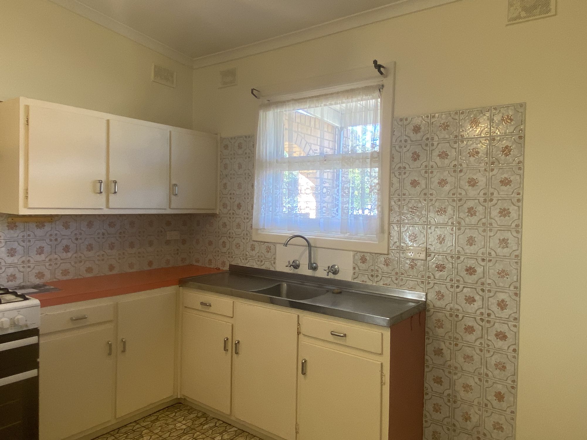 244 Days Road, Ferryden Park