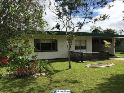 5 Armstrong Street, Atherton