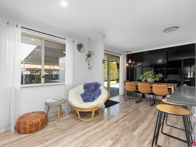 6 Baxter Close, Huntingdale