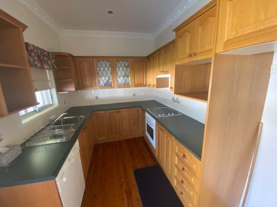 4 Edward Place, Canley Heights