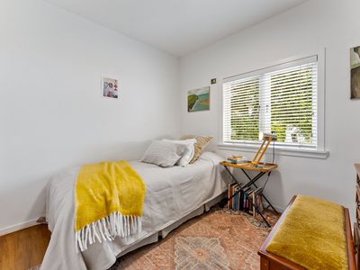 15 Seaview Road, Castor Bay