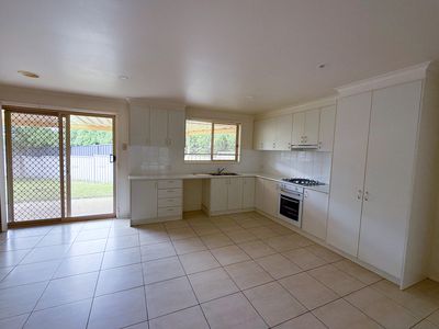8 Kennedy Court, Seymour