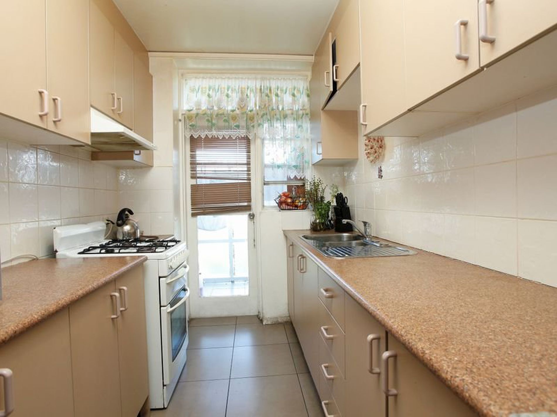 37 / 28 Evans Avenue, Eastlakes