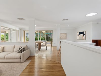 22 Denia Rise, Bennett Springs