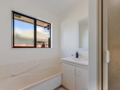 36 Willow Avenue, Stoke