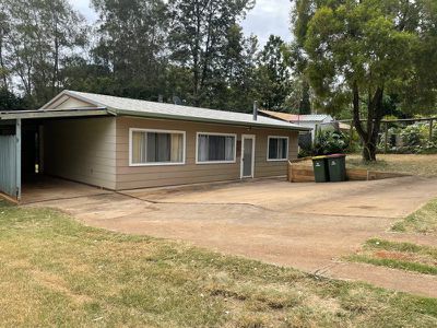 40 Gold Street, Nanango