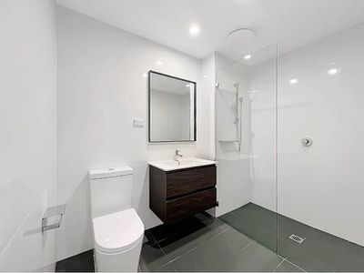 908 / 36 Kitchener Parade, Bankstown
