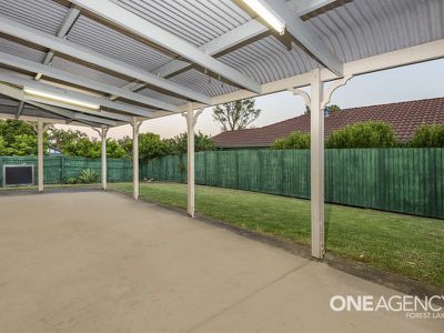12 Hampstead St, Forest Lake