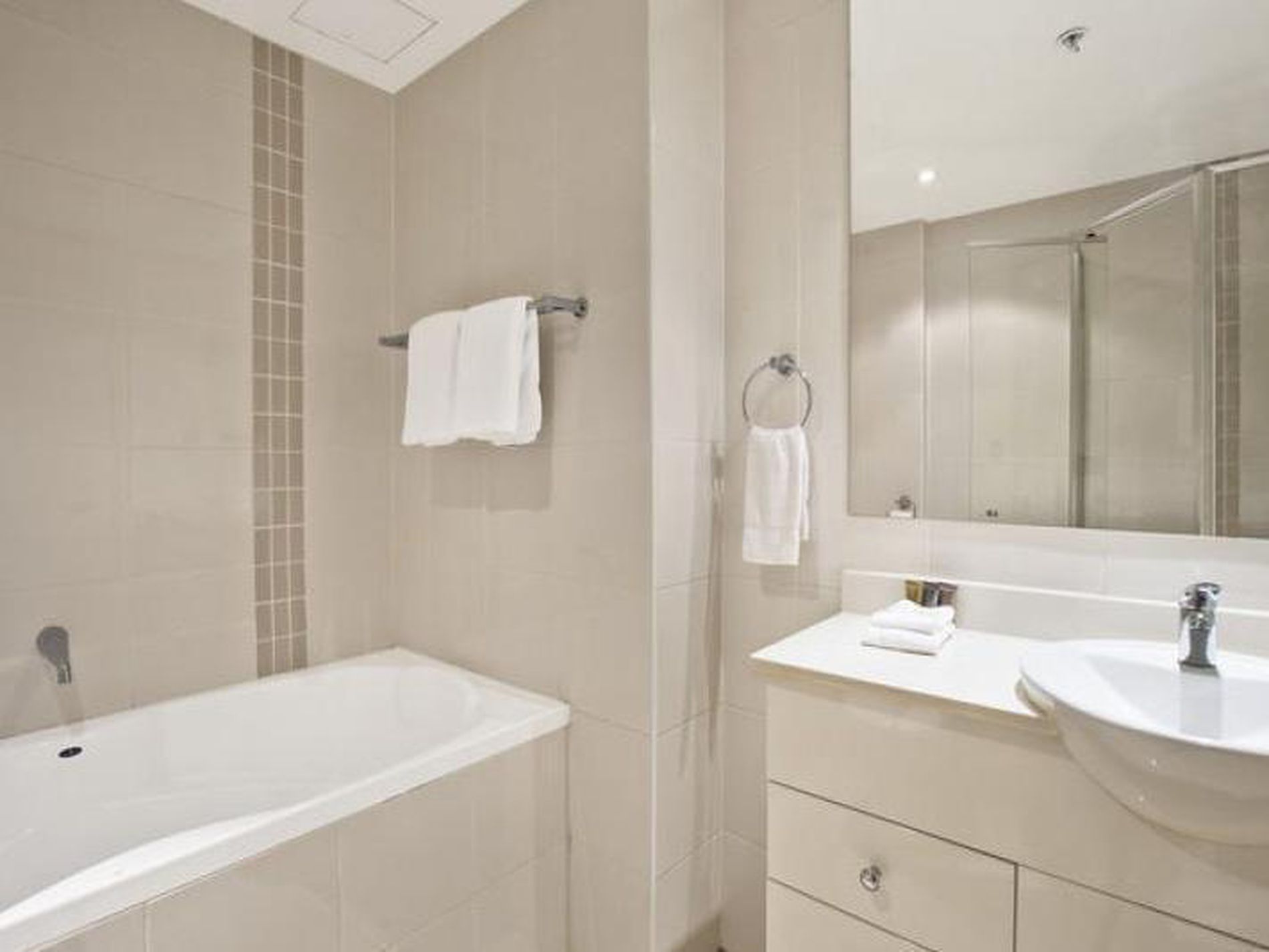 191 / 107 Quay Street, Haymarket