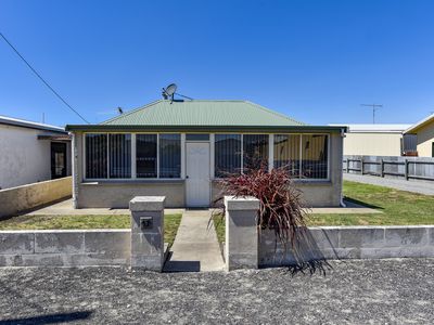 17 Meylin Street, Port Macdonnell