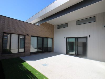 2 / 26 Settlement Road, Belmont