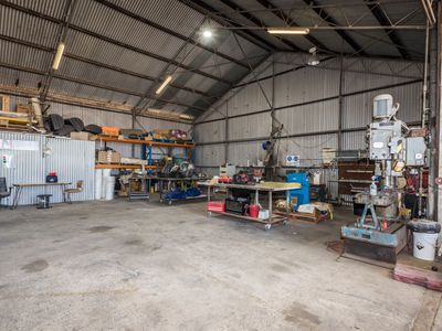 2 Gallagher Way, Port Denison