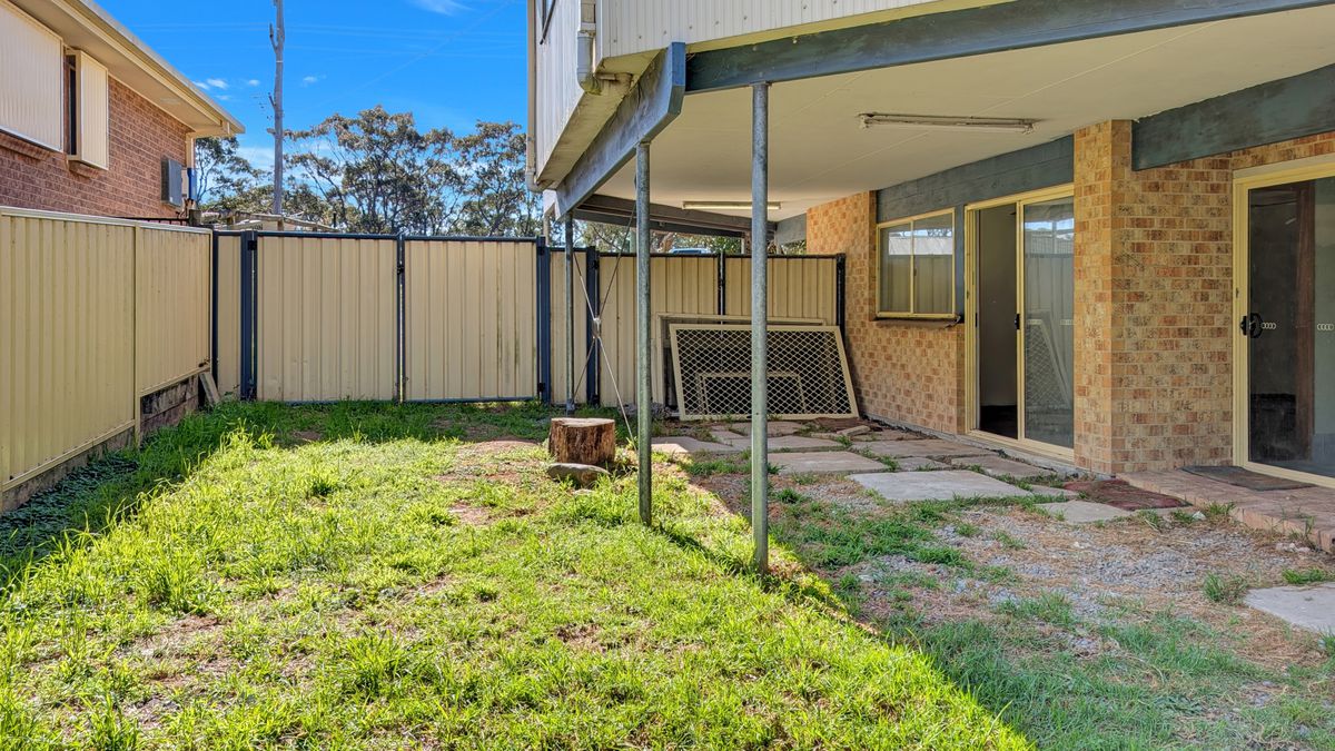 35 Hillcrest Avenue, North Narooma