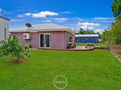 18 Damien Street, Mareeba