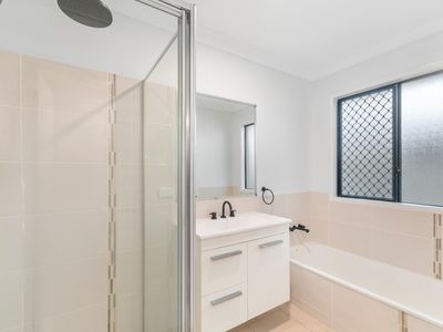 27 Sanderling Circuit, Kelso