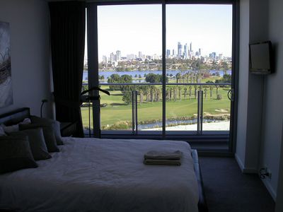 1101 / 30 The Circus, Burswood