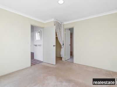 9 Bolderwood Drive, South Lake