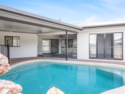 81 West Parkridge Drive, Brinsmead