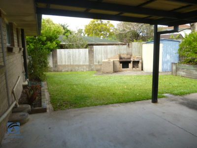 15 Milperra Road, Rochedale South