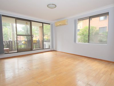 7 / 33 Sir Joseph Banks Street, Bankstown