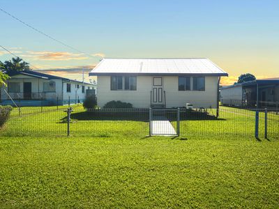 11 RITA STREET, South Innisfail