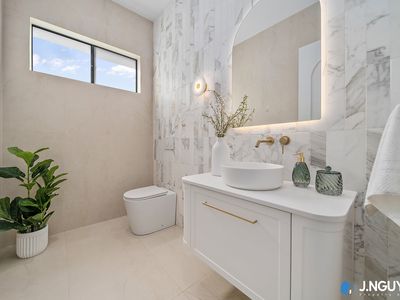 10 Benelong Avenue, Smithfield