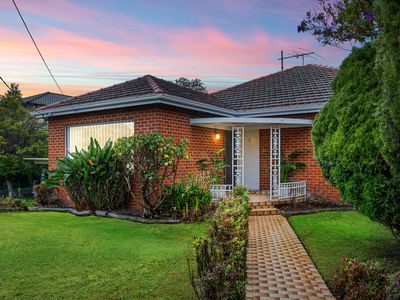 1 Waterside Crescent, Earlwood