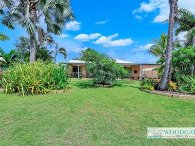 10 LORIKEET AVENUE, Woodgate