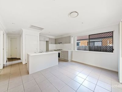 17 Adam Court, Kallangur