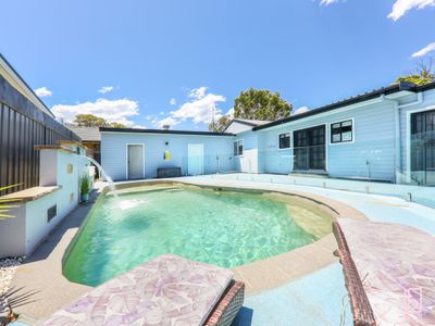 82 The Corso, Gorokan