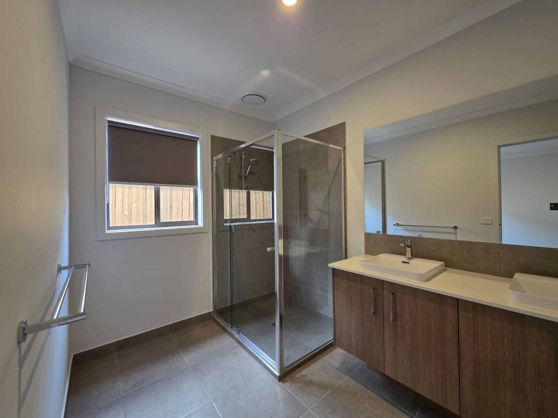 21 Drum Street, Mambourin