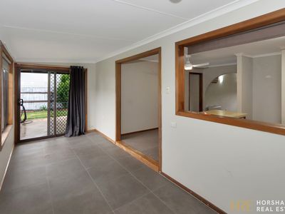 21A Bradshaw Street, Horsham