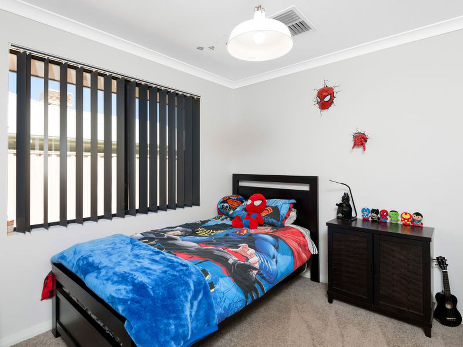 10 Tiru Close, Karlkurla