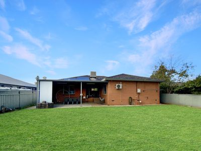 2 Clematis Street, Forbes