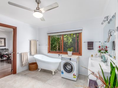 130 Noakes Road, Traveston