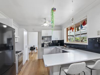 42 Mummaga Lake Drive, Dalmeny