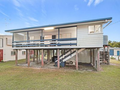 21 Esplanade Walkers Pt., Woodgate