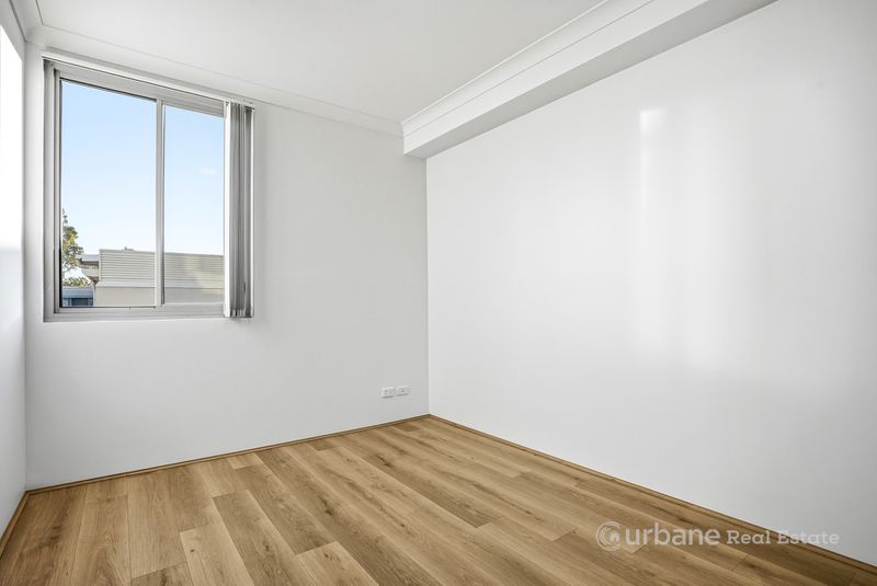 11 / 24 Mons Road, Westmead