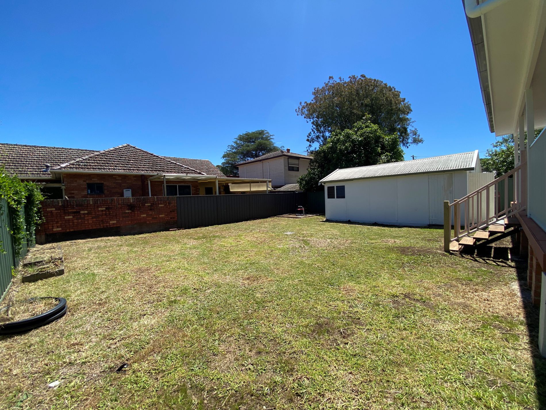 76 Stoney Creek Road, Beverly Hills