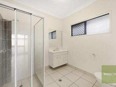 17 / 58 Euro Boulevard, Kirwan